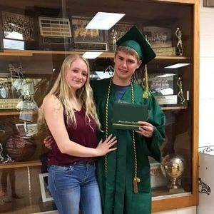 Meet your Posher, Logan